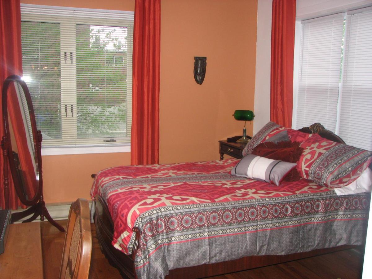 Magnolia B&B Granby Exterior photo